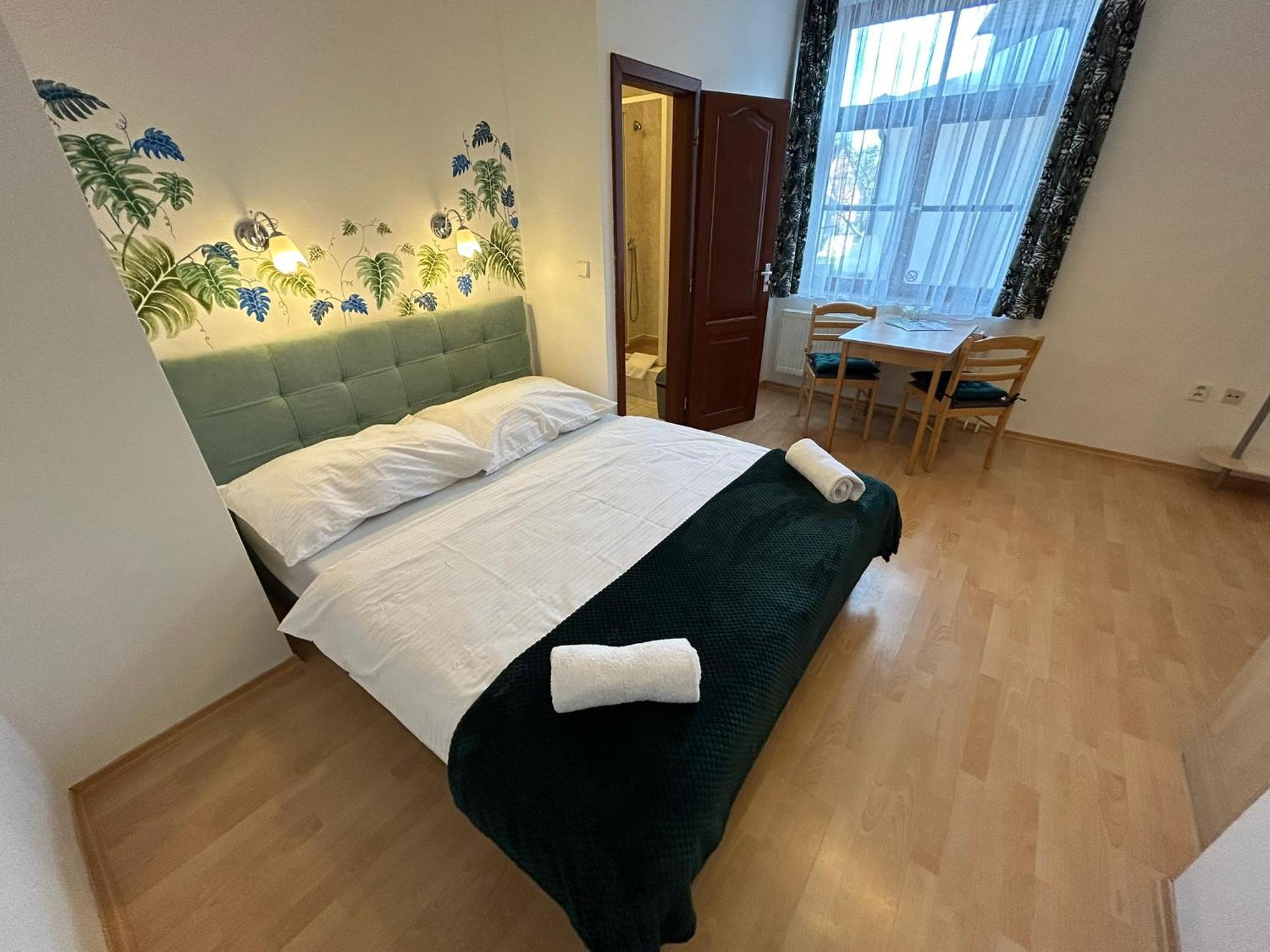 Penzion Majak Dublovice Екстериор снимка