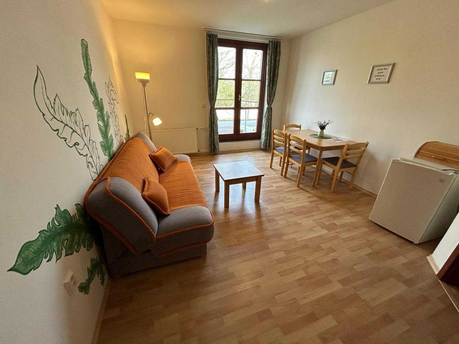 Penzion Majak Dublovice Екстериор снимка